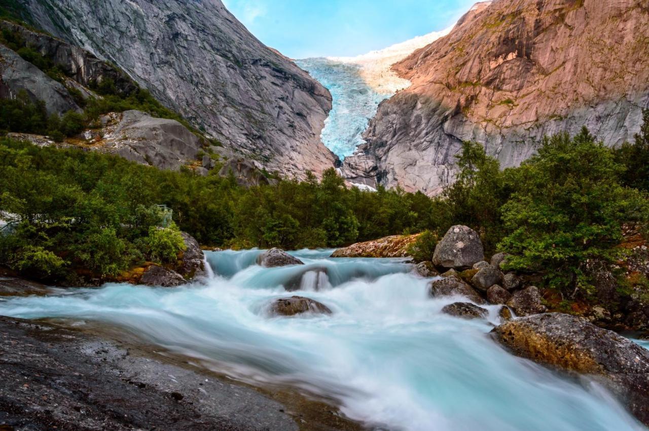 Visnes Hotel Stryn Zewnętrze zdjęcie